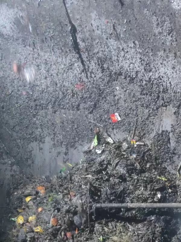 梅列污水池清理